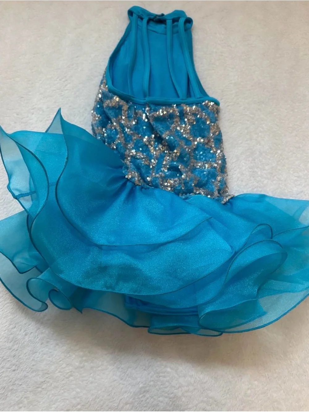 N/A sparkling turquoise